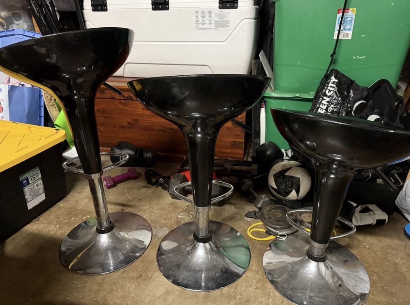 3 Adjustable Stools 