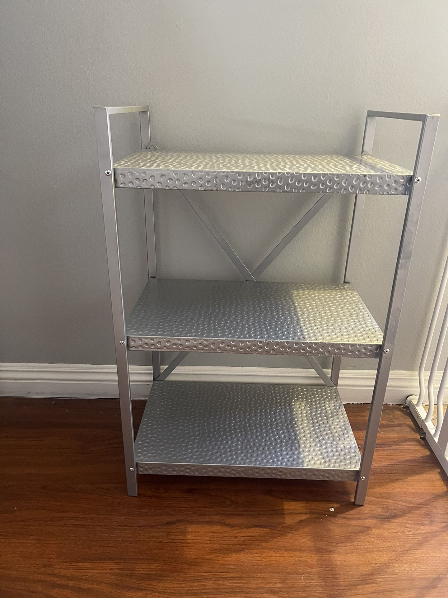 3-Tier Gray Collapsible Shelves 
