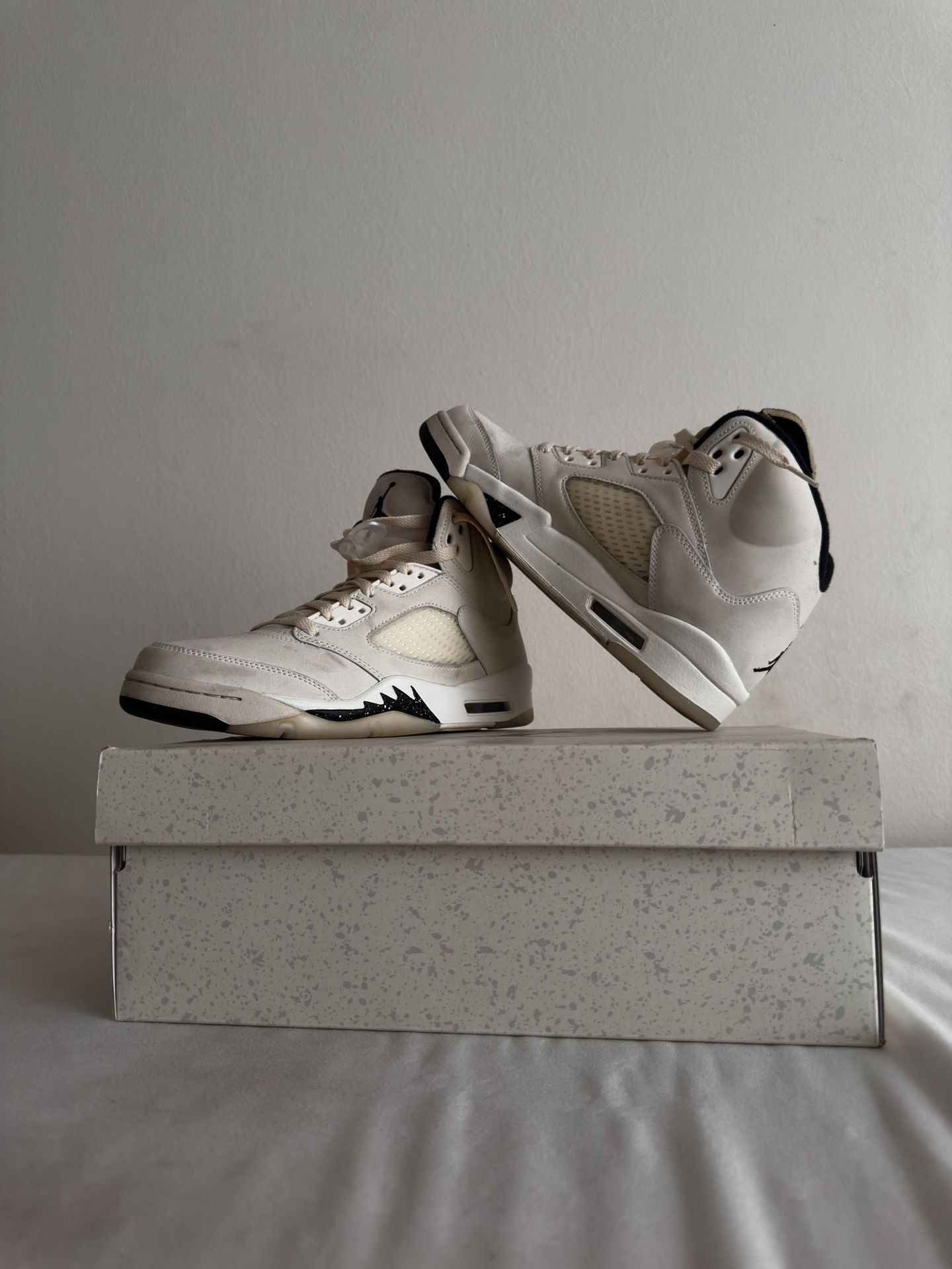 Jordan 5 Retro SE Sail - Men’s Size 8 - W/ Box - Great Condition