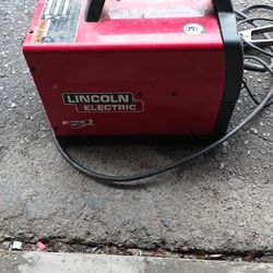 Lincoln Electric  Pro Core 125