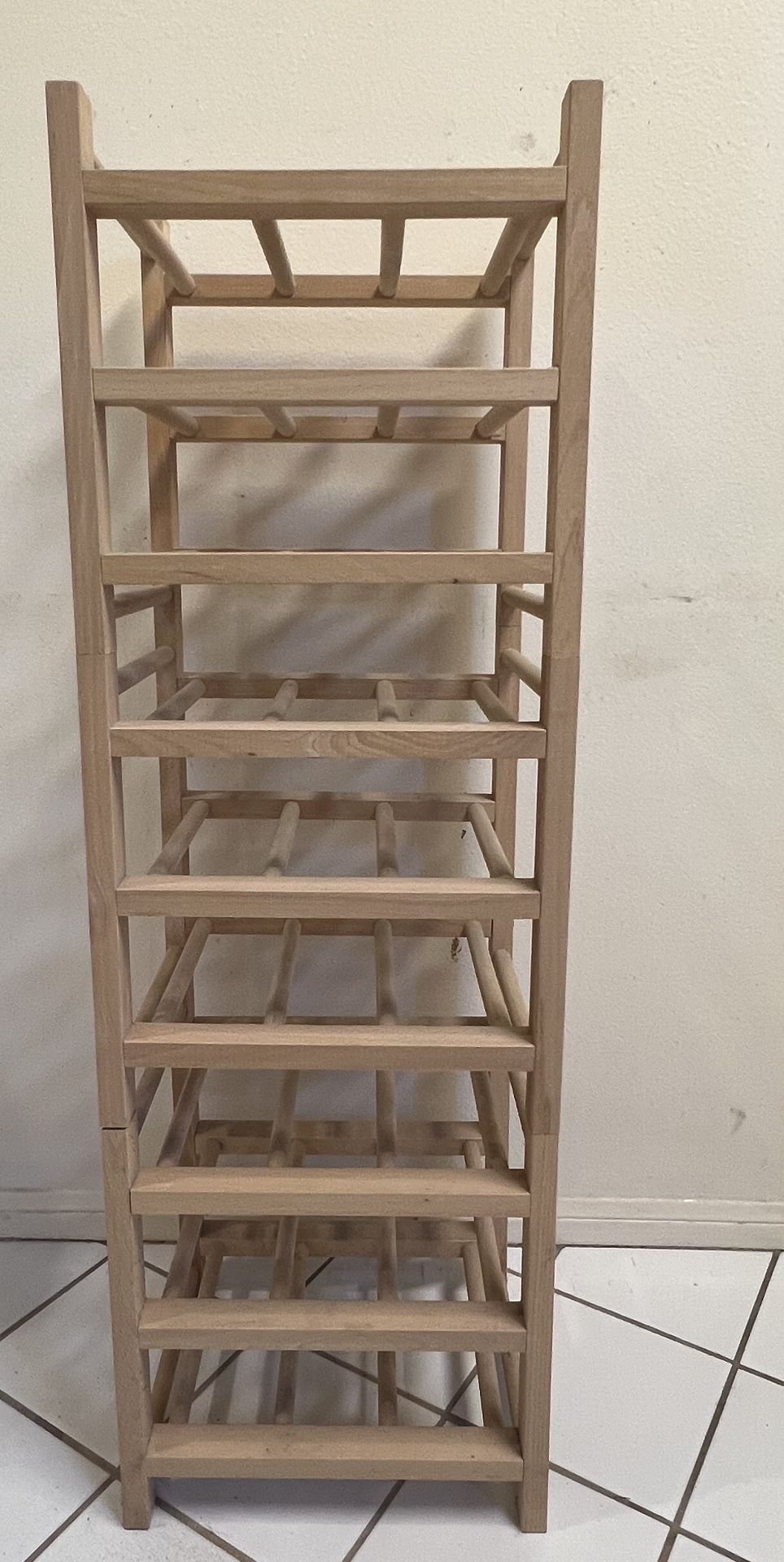 Wine Rack / Holds 24 Bottles