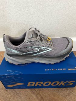 Brooks Cascadia Trail Running Shoes