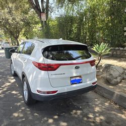 Kia 2019 58200 Miles