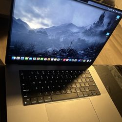 MacBook Pro M1 Max 64 GB RAM 16 Inch