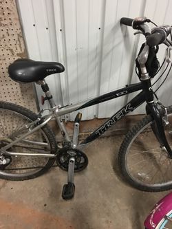 Trek bike