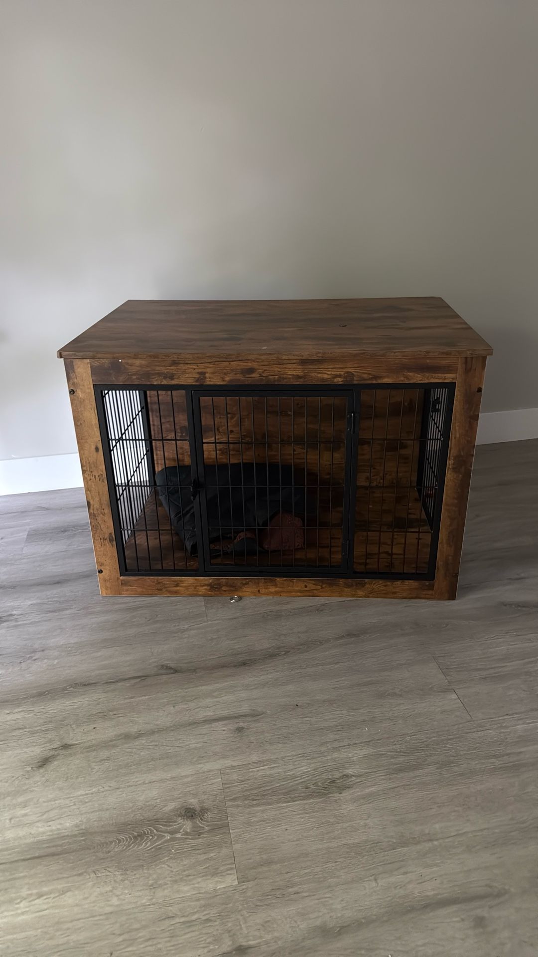 Beautiful Dog Crate