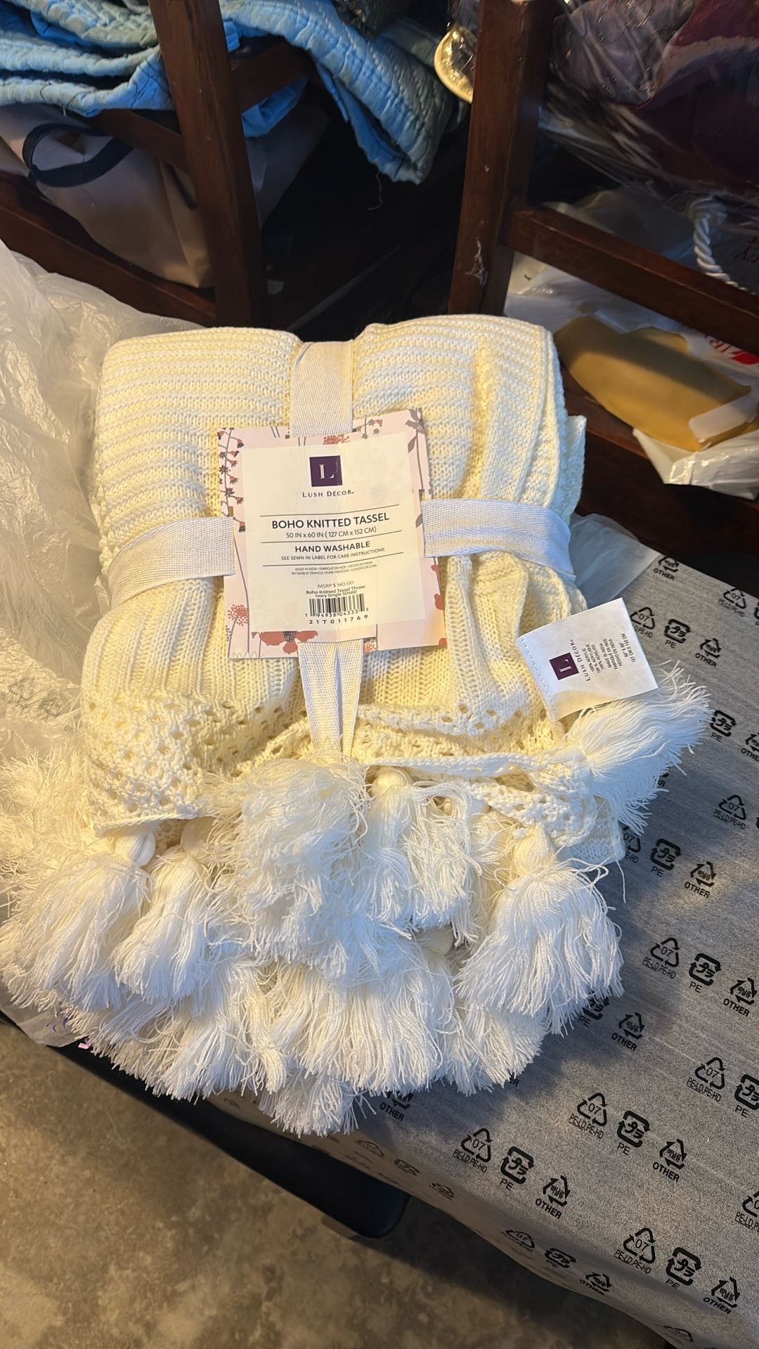 Boho Knitted Tassel Blanket White