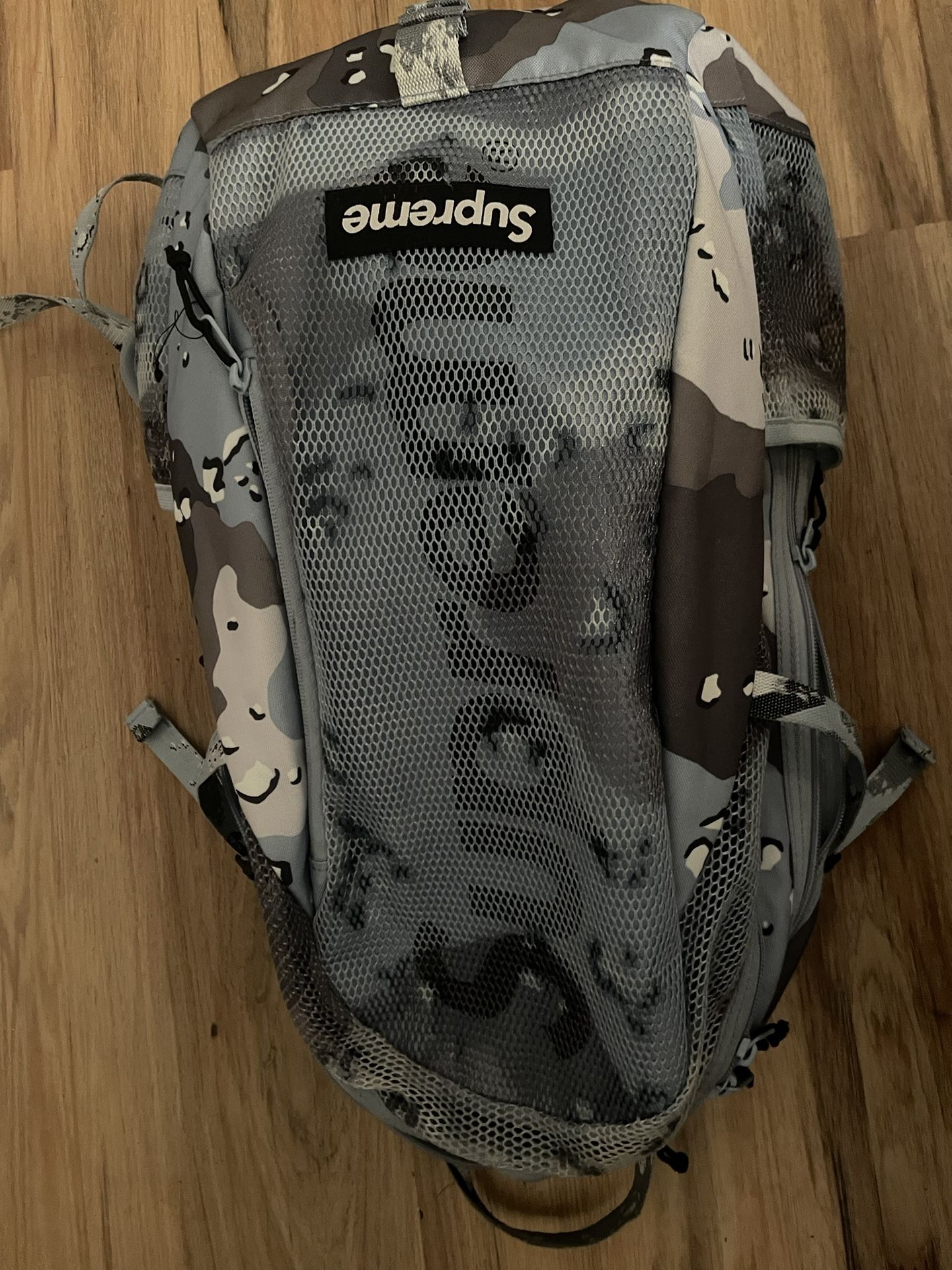 SUPREME BACKPACK FOR SALE