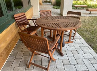 Free patio furniture- giving to 501c3 org.