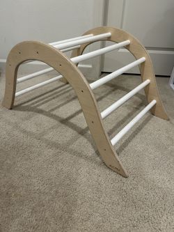 Toddler Climbing Arch