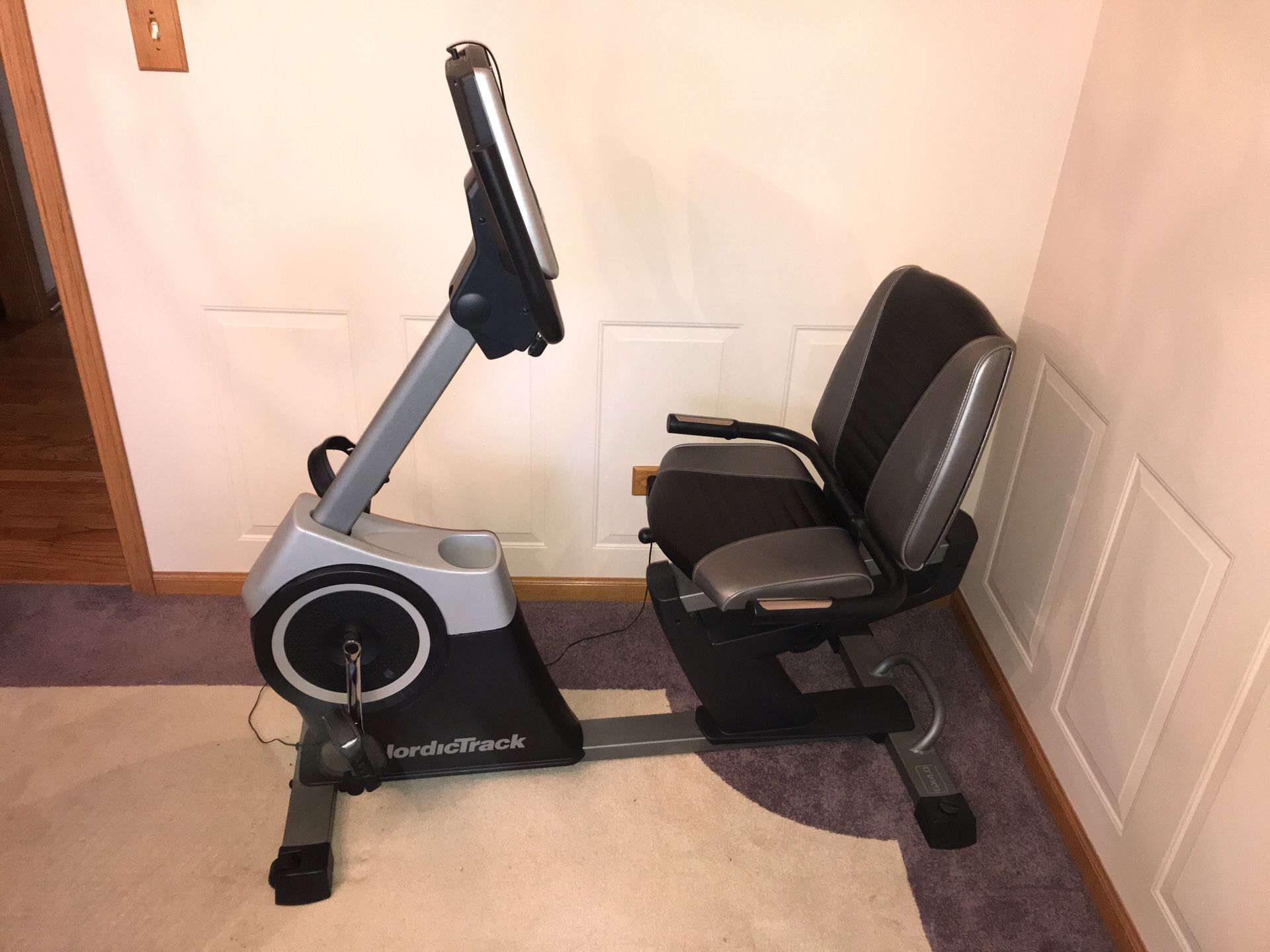 NordicTrack GX4.0 GX 4.0 Recumbent Exercise Bike, iFit Compatible