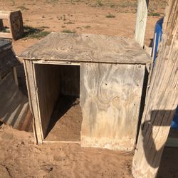Square wooden dog house