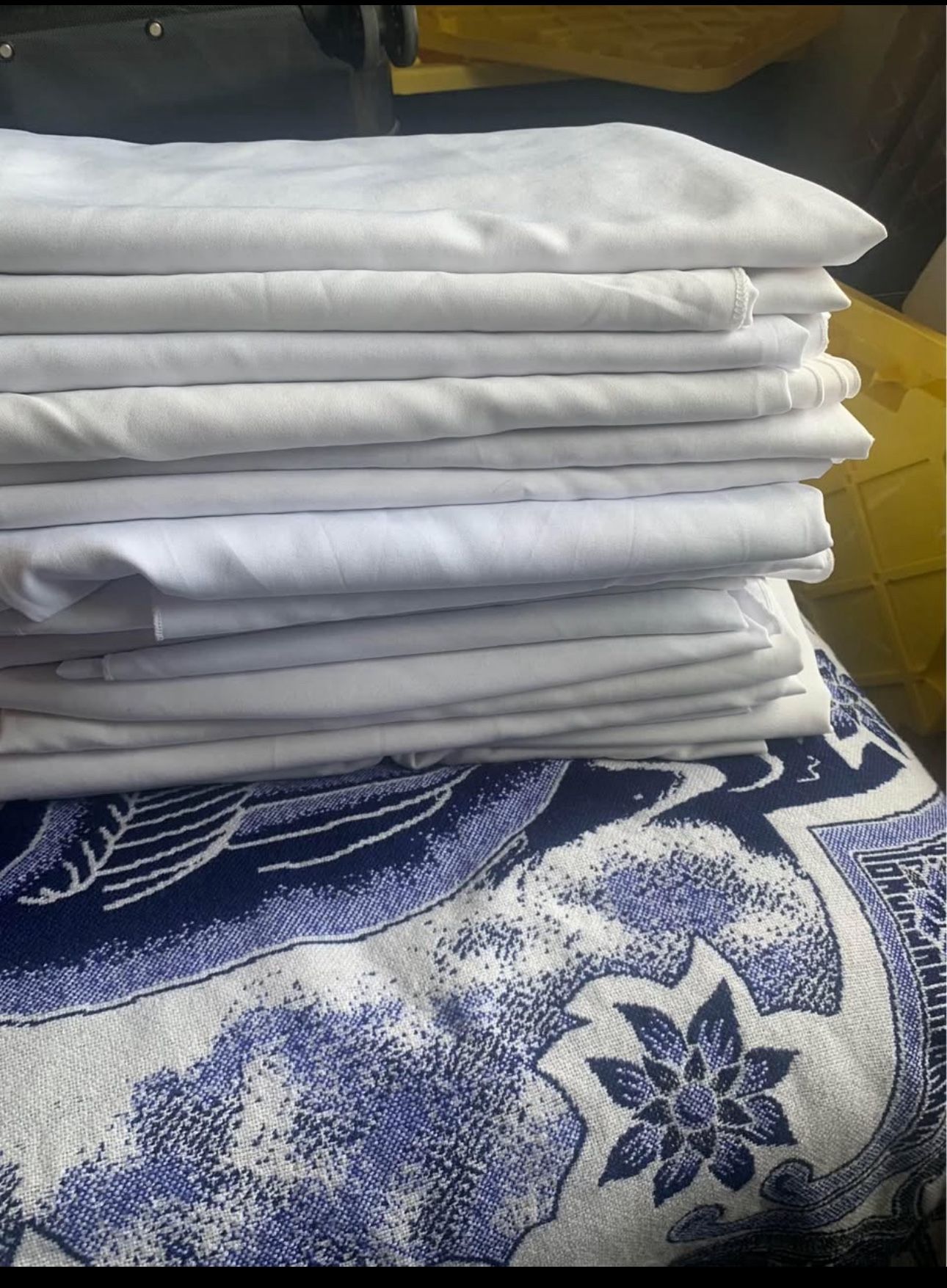 20 White Long Table Cloths