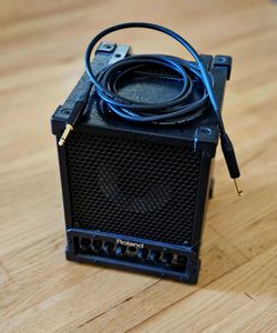 Roland CM-30 Cube Amp