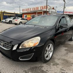 2012 Volvo S60 T5, Leather, Sunroof, Runs Excellent, CASH PRICE!