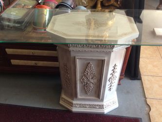 BRAND BEW GLASS CONSOLE TABLE