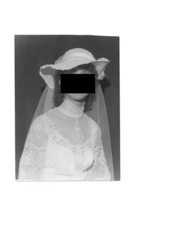 Simple wedding dress (vintage)