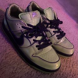 Nike SB Dunk Low