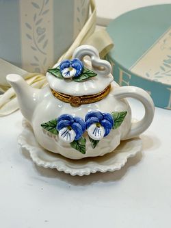 Vintage Mud Pie Pansy Trinket Box Teapot