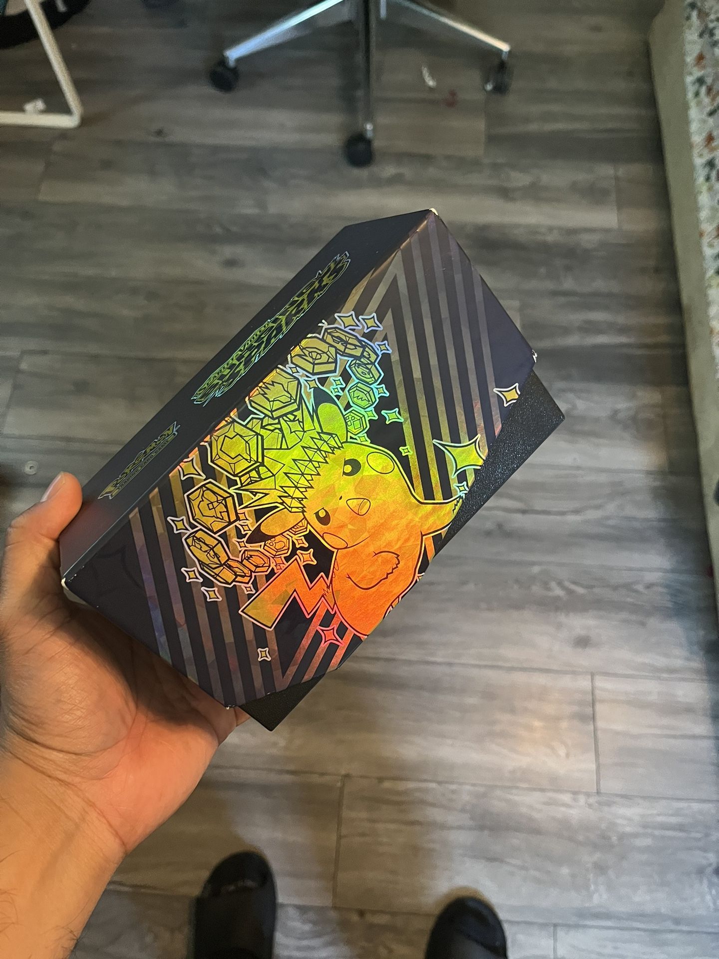 Random Pokémon Card (No High Resell Card) Worth $400. All In Perfect Condition.