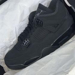 Jordan 4 “Black cat” Size 9 & 7Y