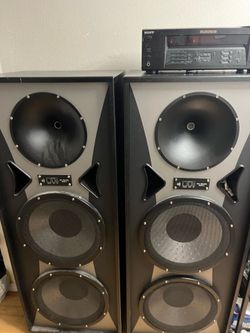 Studio pro Mach II party speakers