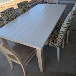 Dining Table And 6 Chairs