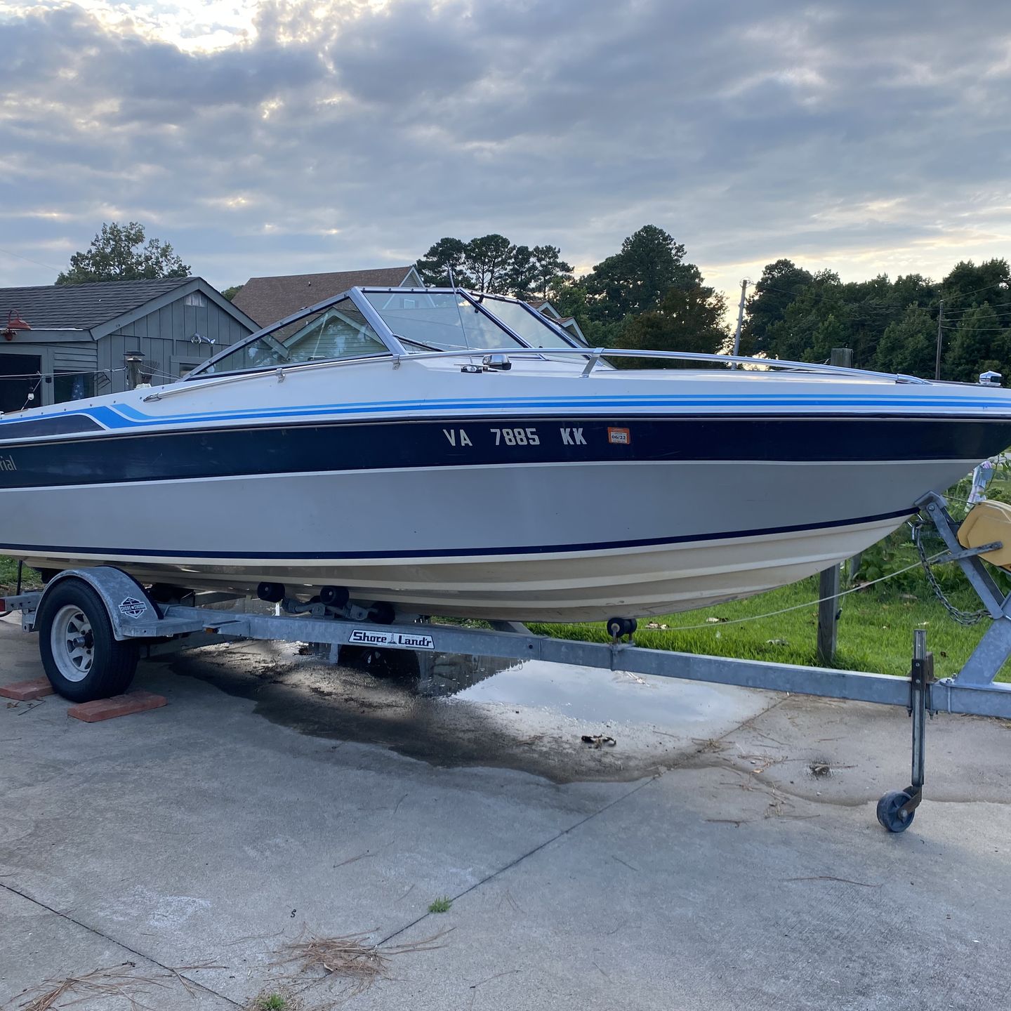 19 ft speed boat