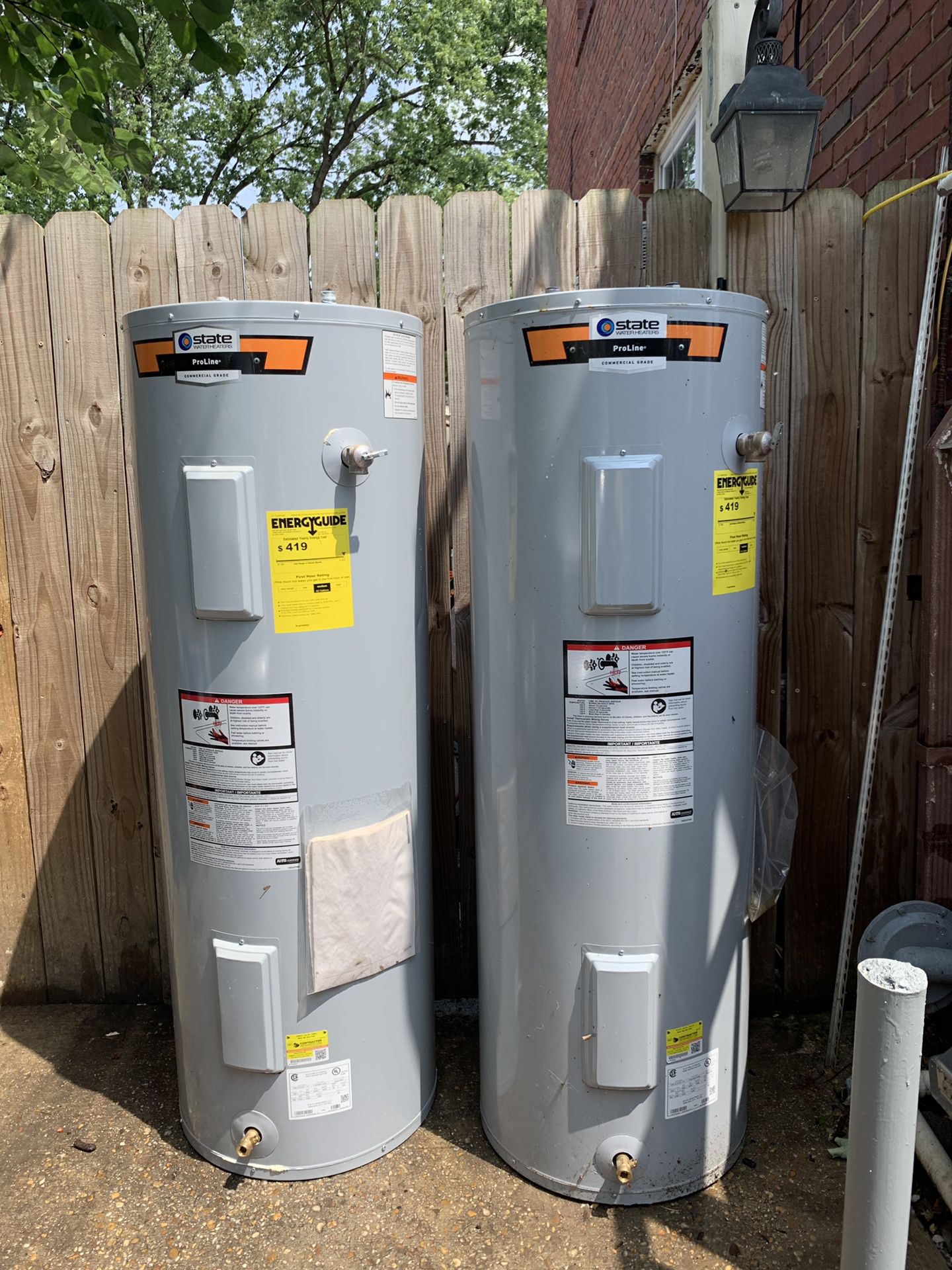 Home appliances. Water heaters for sale $200. Each electric they are both like new this two units were install by mistake by installer where the unit