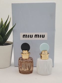Miu Miu
Mini Miutine & Fleur de Lait Eau de Parfum Duo Gift Set
.23 fl ⭐️