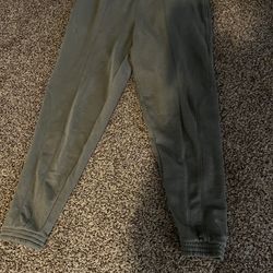 New Favorite Joggers women’s size L