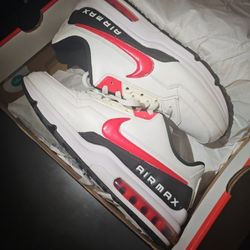 NIKE AIR MAX LTD 3 (Size 11)