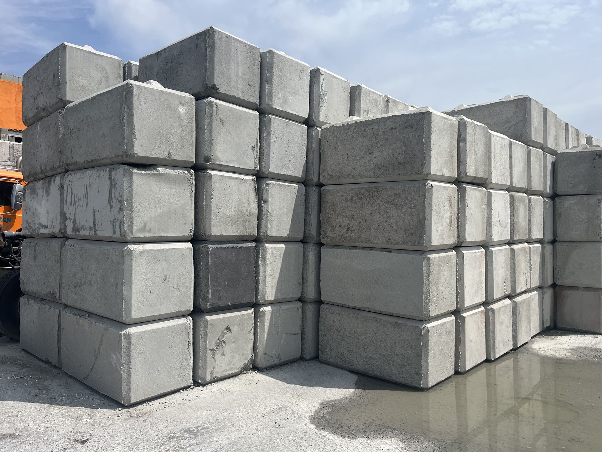 Concrete Block ( Mafia Blocks)