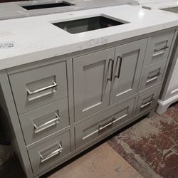 48" Solid Wood Bathroom Vanity with Quartz Top & Sink for $1050