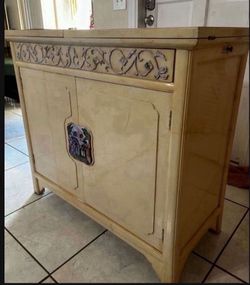 Vintage Henredon Plan 2 by Roy Coleman Asian-style faux goatskin lacquered bar buffet