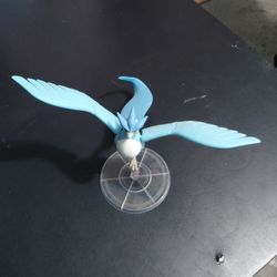 Select Figure Articuno