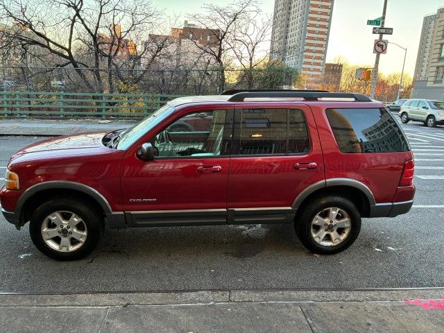2005 Ford Explorer