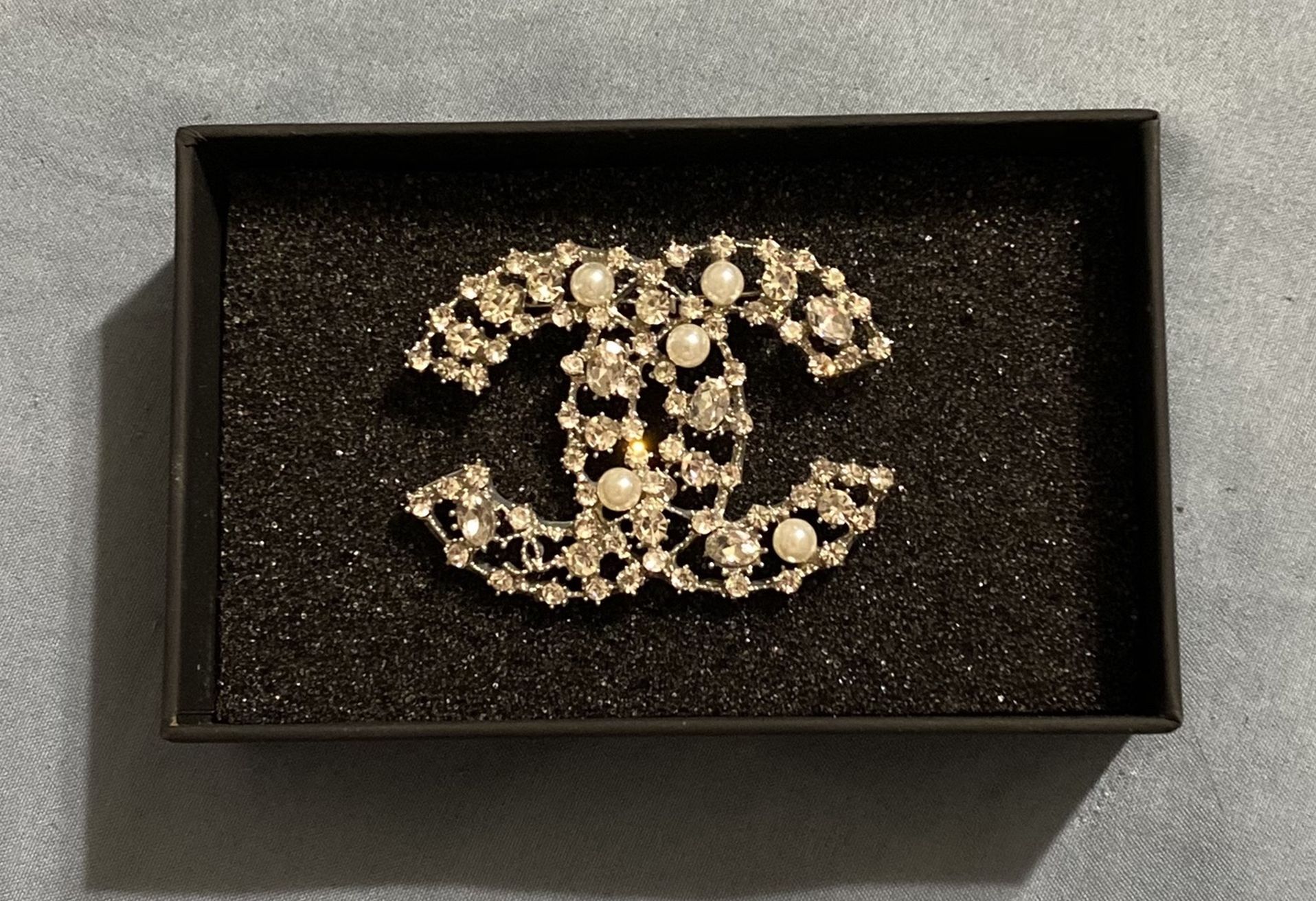 Brooch Pin