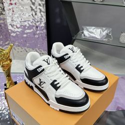 Louis Vuitton Men’s Sneaker With Box 2025