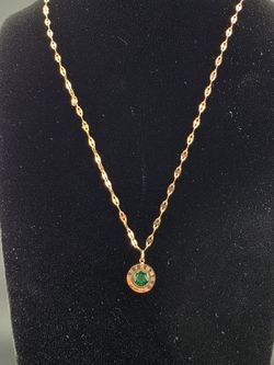 Retro-Style Pendant Necklace,Emerald 18K Gold-Plated Stainless Steel, Featuring a Round .Clearance