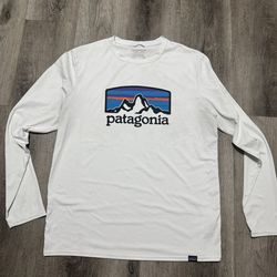 Patagonia Men’s Longsleeve Shirt White Size Medium