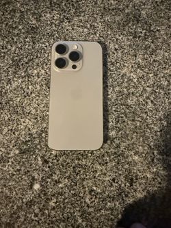 iPhone 15 pro 512gb (unlocked)