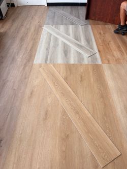 Vinyl plank floors - 📍610