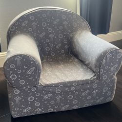 Crate And Barrel Kids Lounge Nod Chair 