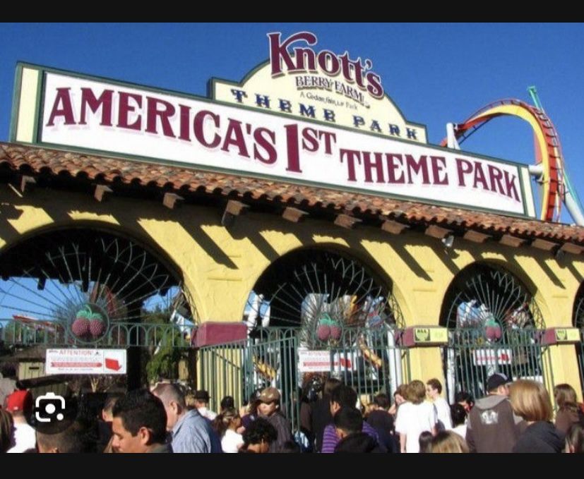 Knott’s Berry Farm Tickets