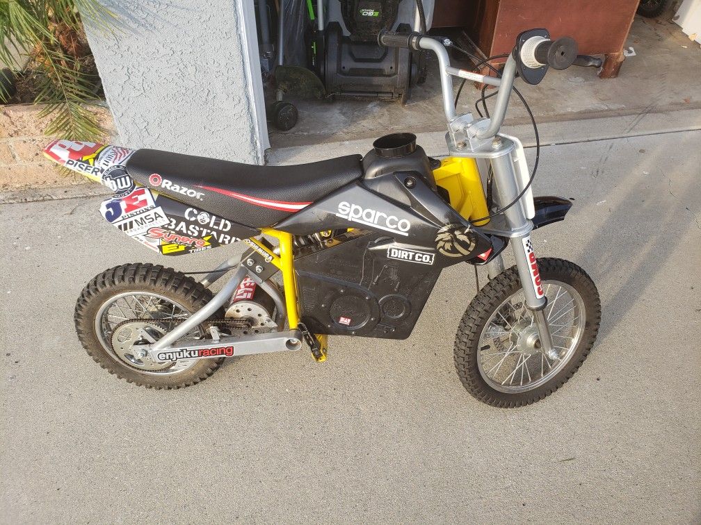 Razor mx650 electric pit bike