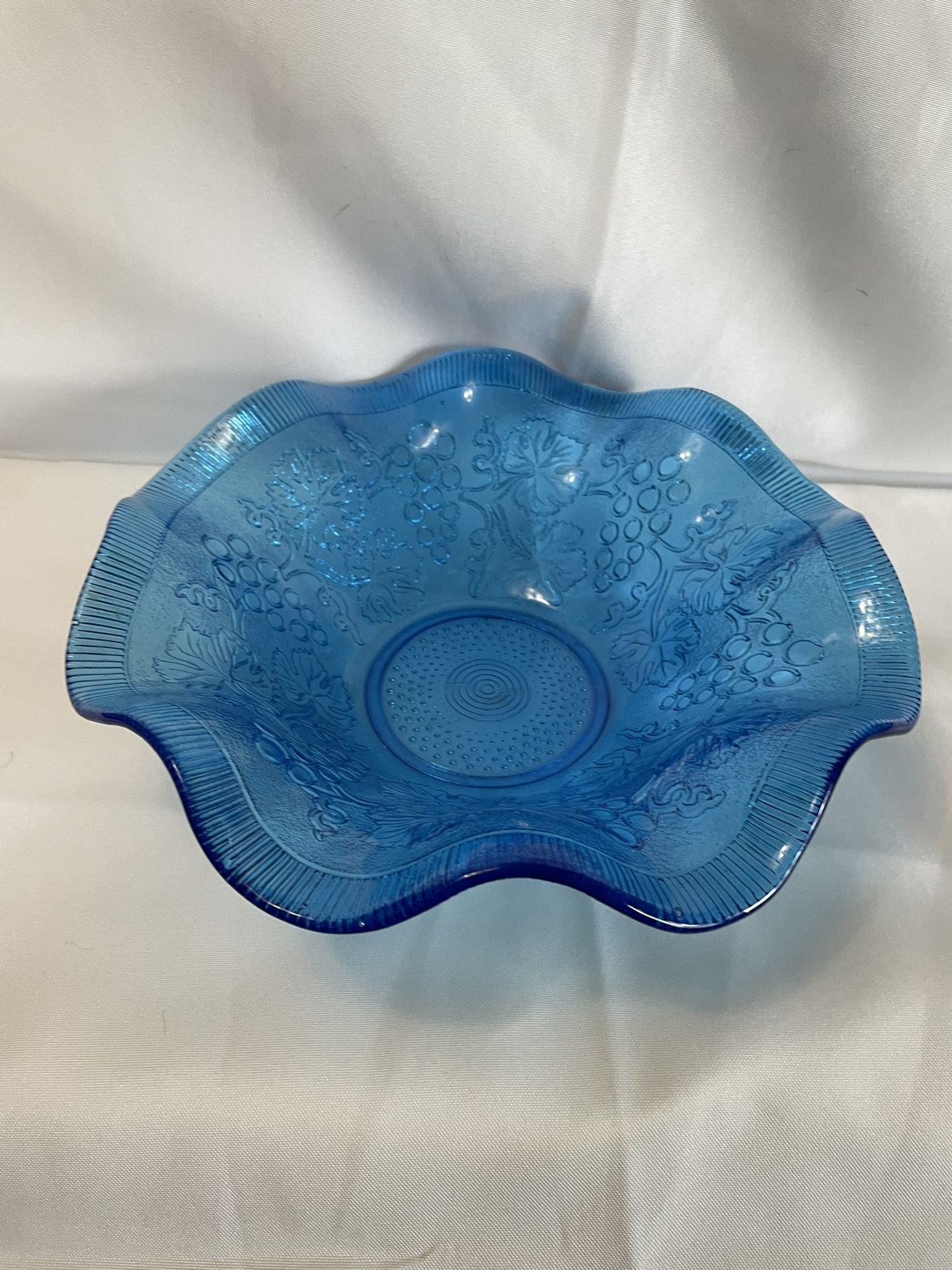 1950’s Capri Blue Glass Grapes & Ivy Ruffled Rim Bowl