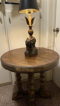 Vintage Round 4 Leg Coffe Table Genuine Wood