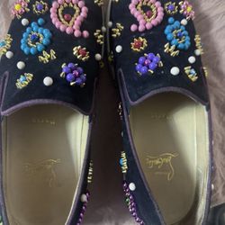 Flats 8.5