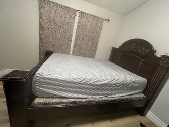 Queen Bed With Mattress 